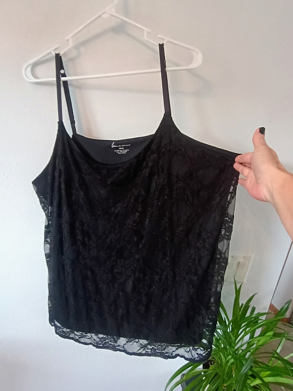 Lane Bryant Black Lace Camisole 22/24 Plus Size Floral Overlay Adjustable Strap